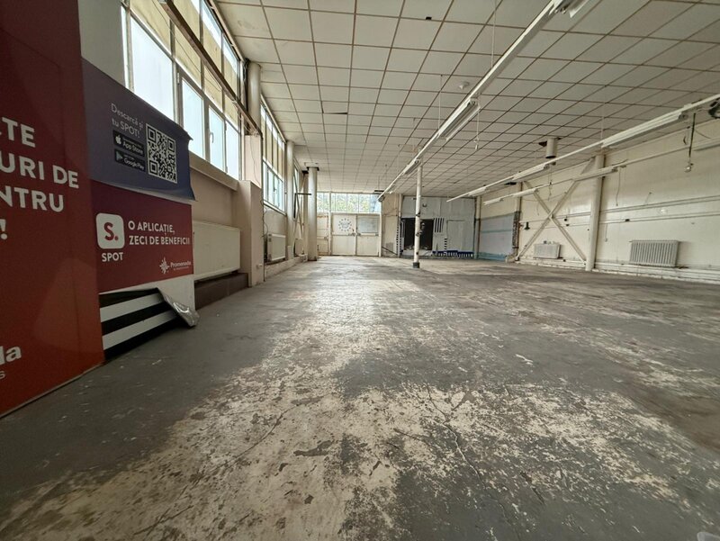 Oltenitei Cladire cu spatiu comercial si Industrial 615 mp Soseaua Oltenitei
